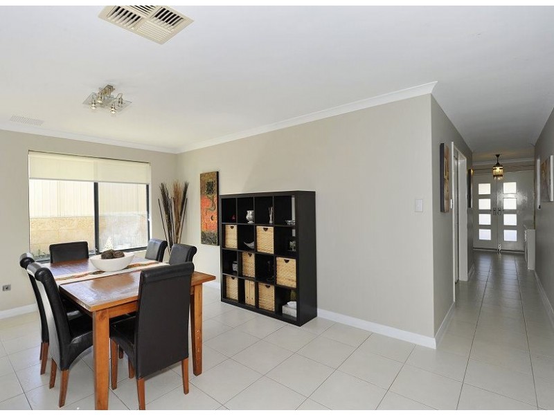 30 Dalwallinu Terrace, Dawesville WA 6211