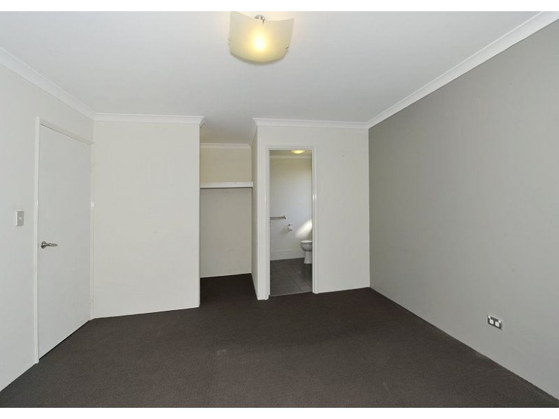 75 Malata Ridge, Lakelands WA 6180