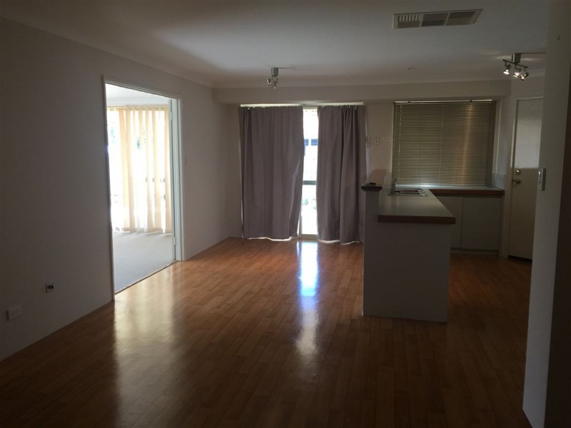 16 Lucidus Retreat, Greenfields WA 6210