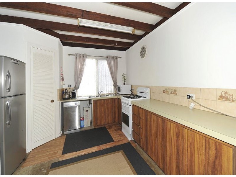 3 Roy Road, Coodanup WA 6210