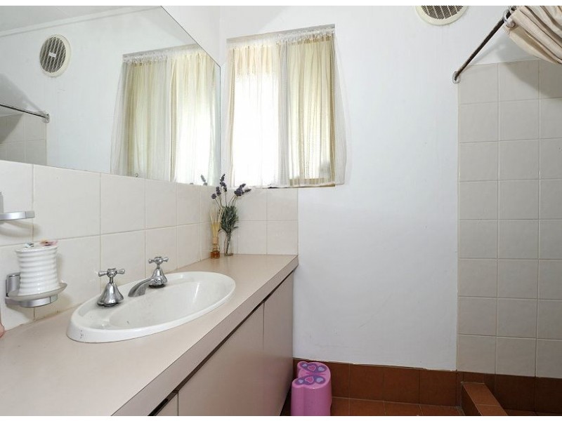 3 Roy Road, Coodanup WA 6210