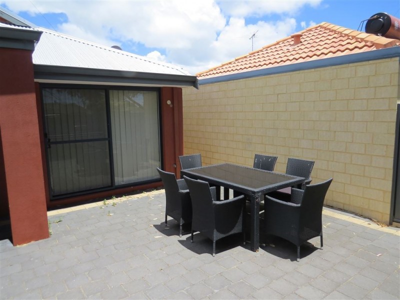 21a Forward Street, Mandurah WA 6210