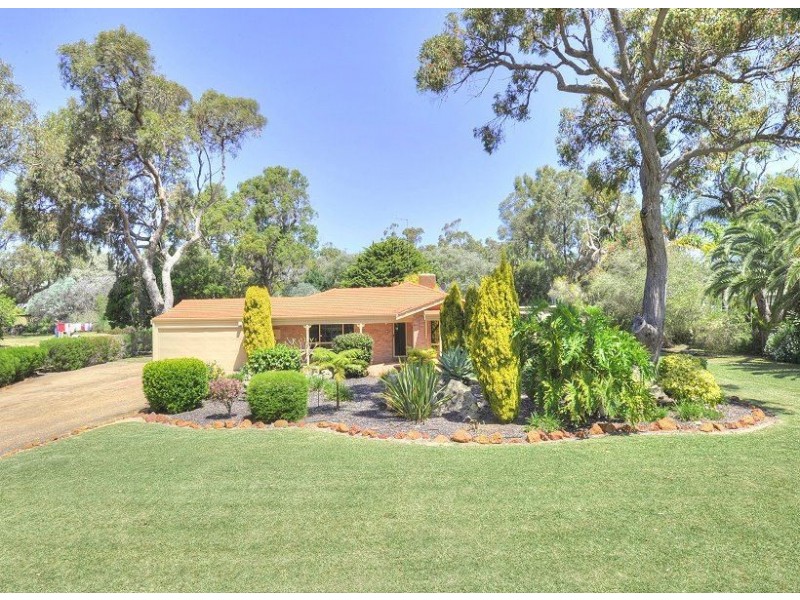 27 Pleasant Grove Circle, Falcon WA 6210