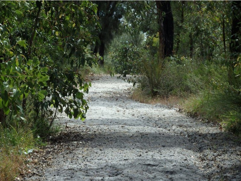 30 Thompson Crescent, Lake Clifton WA 6215