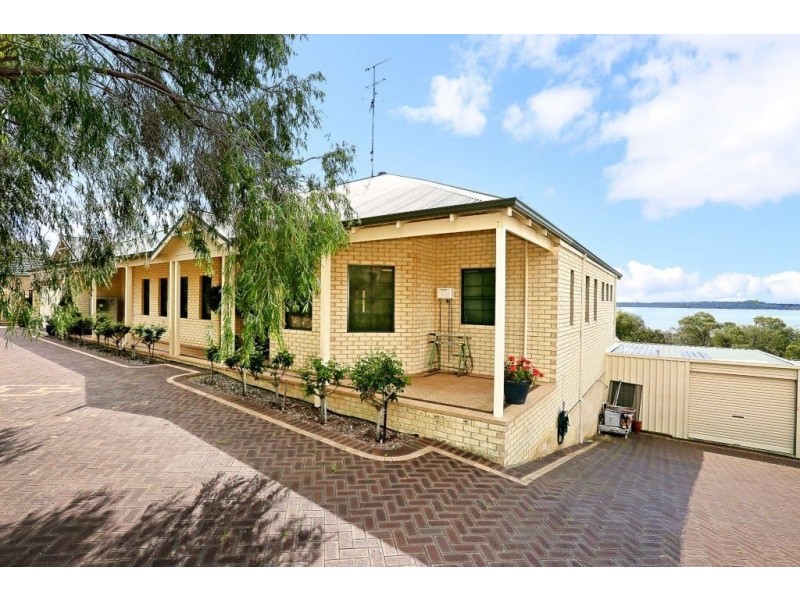 28 Pioneer Court, Bouvard WA 6211