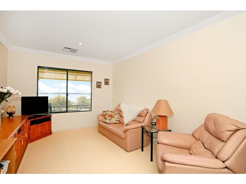 28 Pioneer Court, Bouvard WA 6211