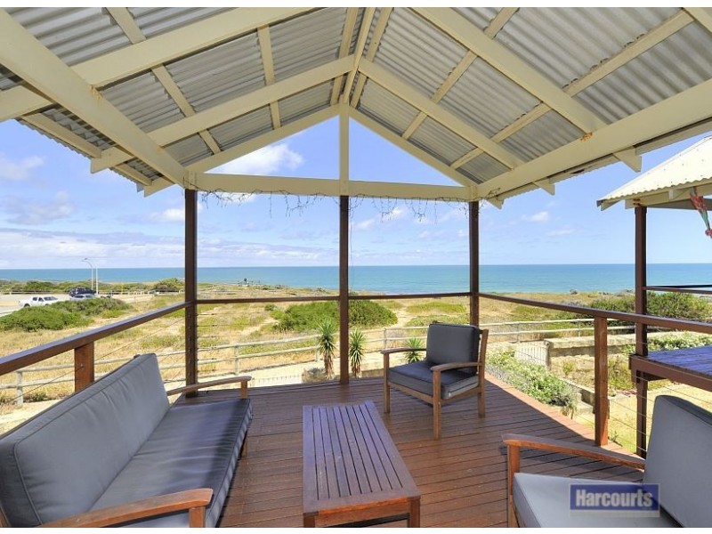2/19 Calypso Road, Halls Head WA 6210