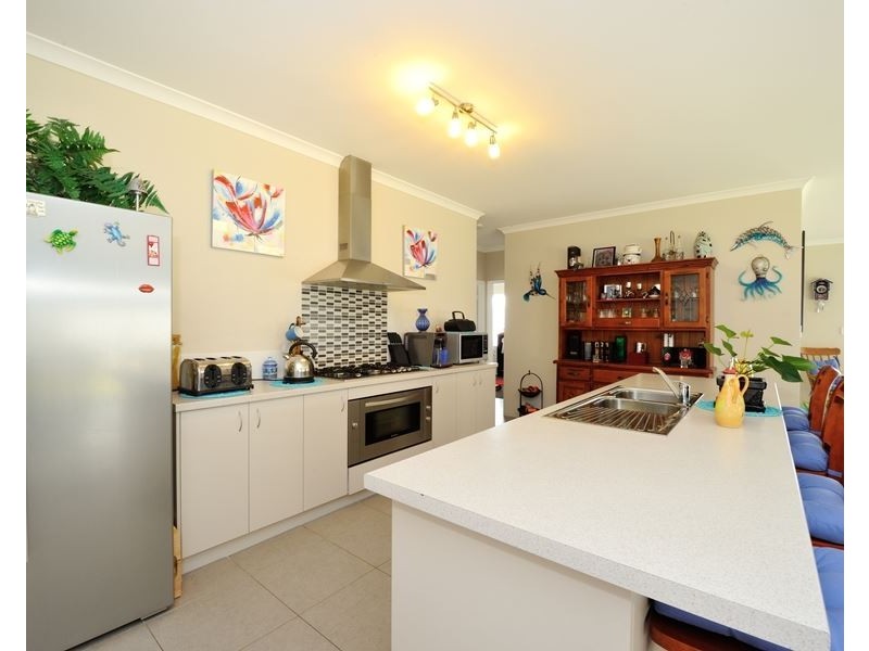 17 Tranquility Way, Halls Head WA 6210