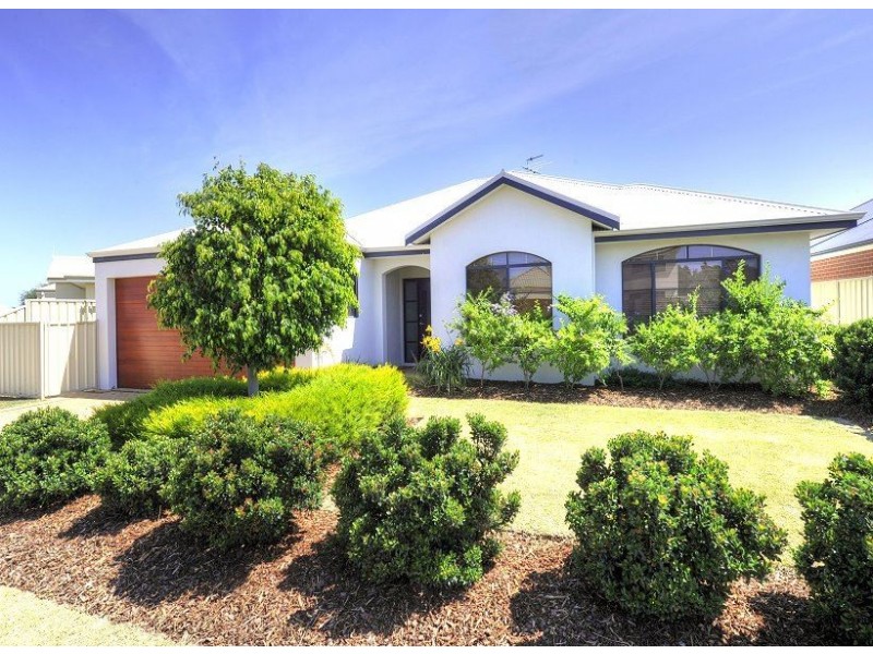 9 Hokitika Drive, Dudley Park WA 6210
