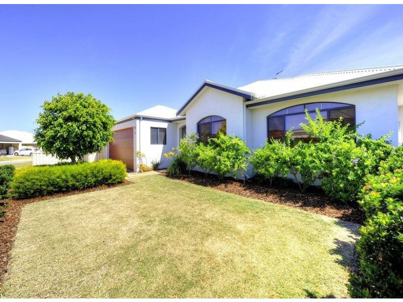 9 Hokitika Drive, Dudley Park WA 6210