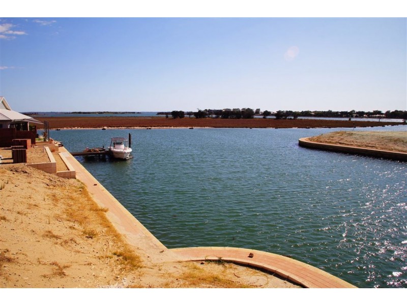 77 Midas Retreat, Dudley Park WA 6210