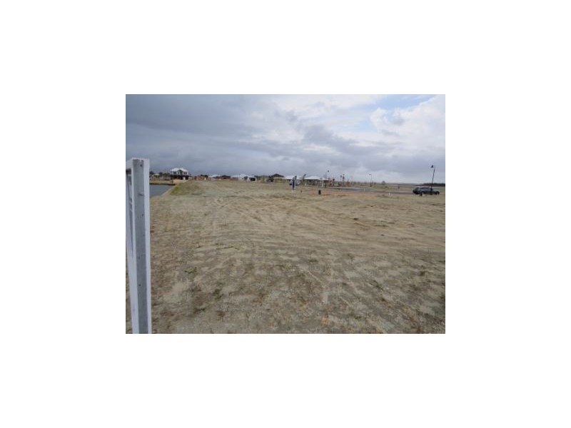 77 Midas Retreat, Dudley Park WA 6210