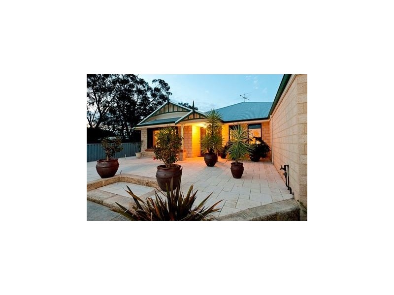 23 Culeenup Road, North Yunderup WA 6208