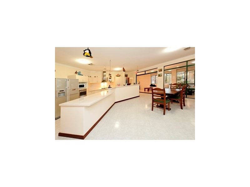 23 Culeenup Road, North Yunderup WA 6208