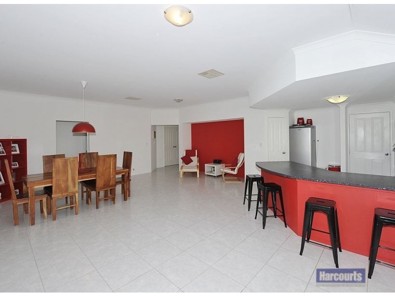 5 Prentice Way, Lakelands WA 6180