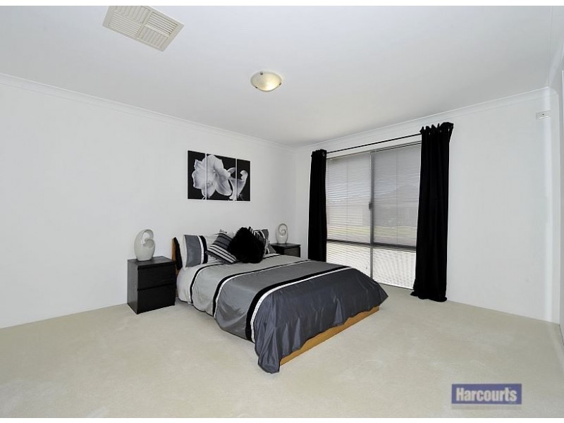 5 Prentice Way, Lakelands WA 6180