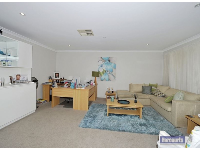 13 Dias Pass, Dudley Park WA 6210