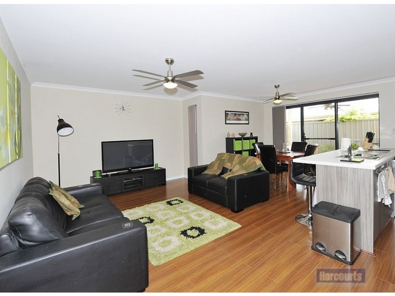 2a Bushlark Turn, Erskine WA 6210