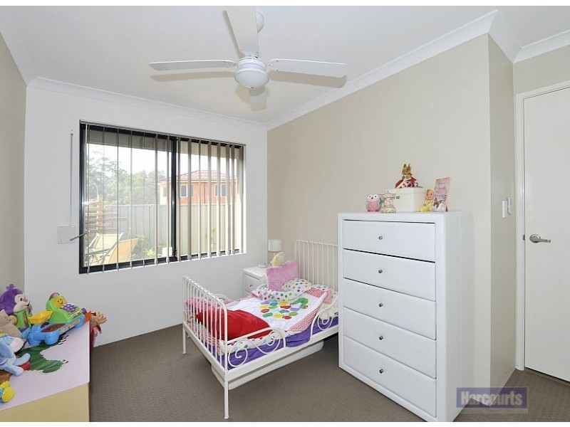 2a Bushlark Turn, Erskine WA 6210