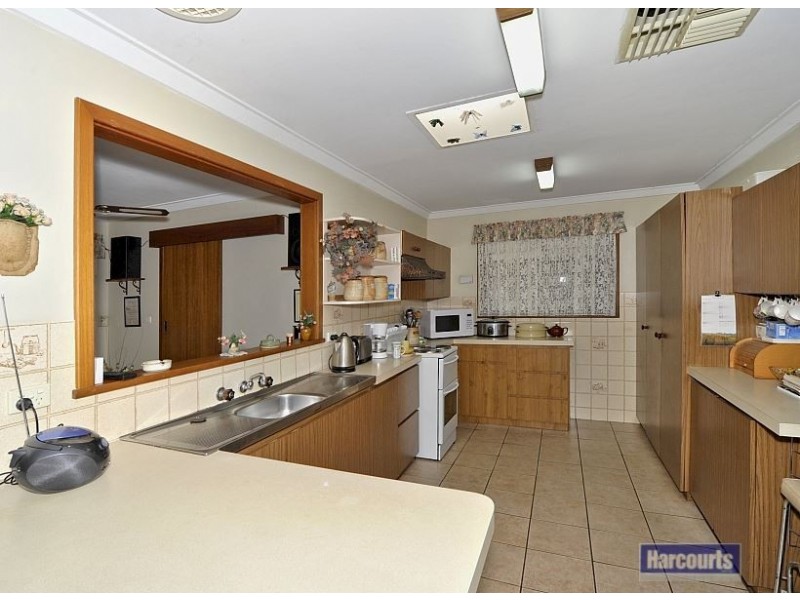 15 Yanagin Road, Greenfields WA 6210