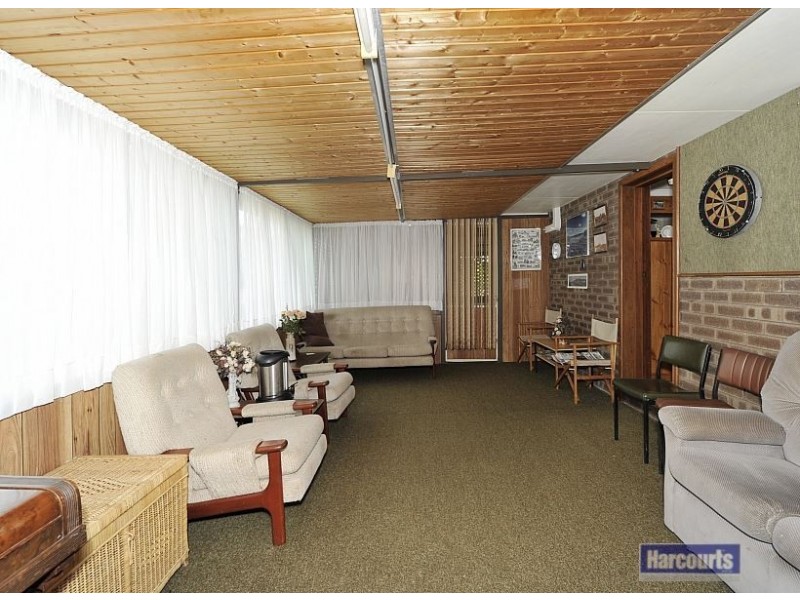 15 Yanagin Road, Greenfields WA 6210