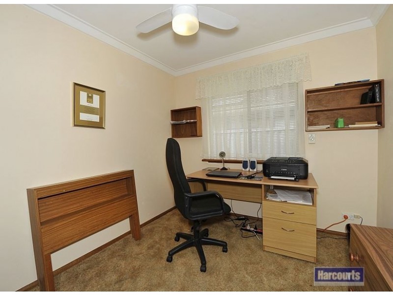 15 Yanagin Road, Greenfields WA 6210