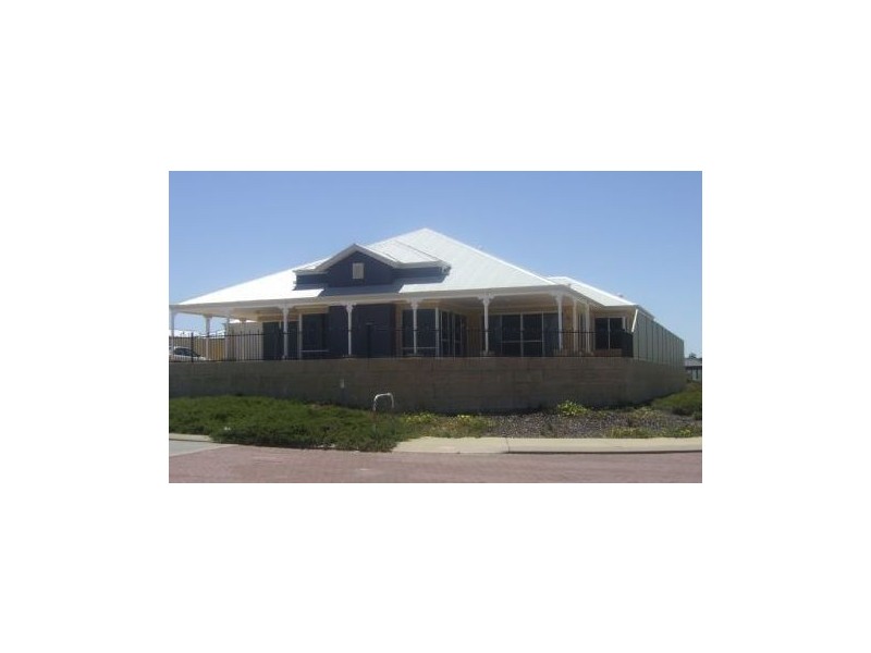2 Dongara Vista, Dawesville WA 6211