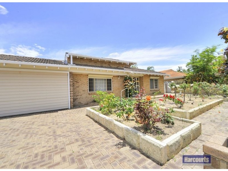 5 Summerlea Avenue, Meadow Springs WA 6210