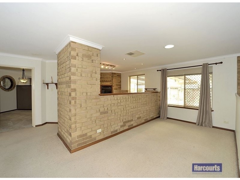 5 Summerlea Avenue, Meadow Springs WA 6210