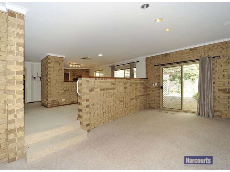 5 Summerlea Avenue, Meadow Springs WA 6210