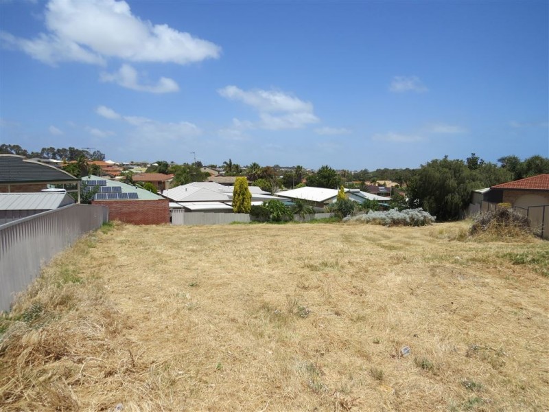 5 Spyglass Rise, Halls Head WA 6210