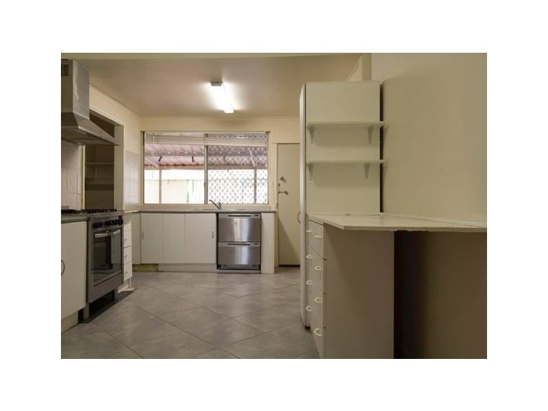 8 McDowell Street, Yarloop WA 6218