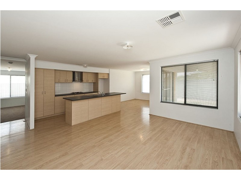 11b Wood Ave, Waroona WA 6215