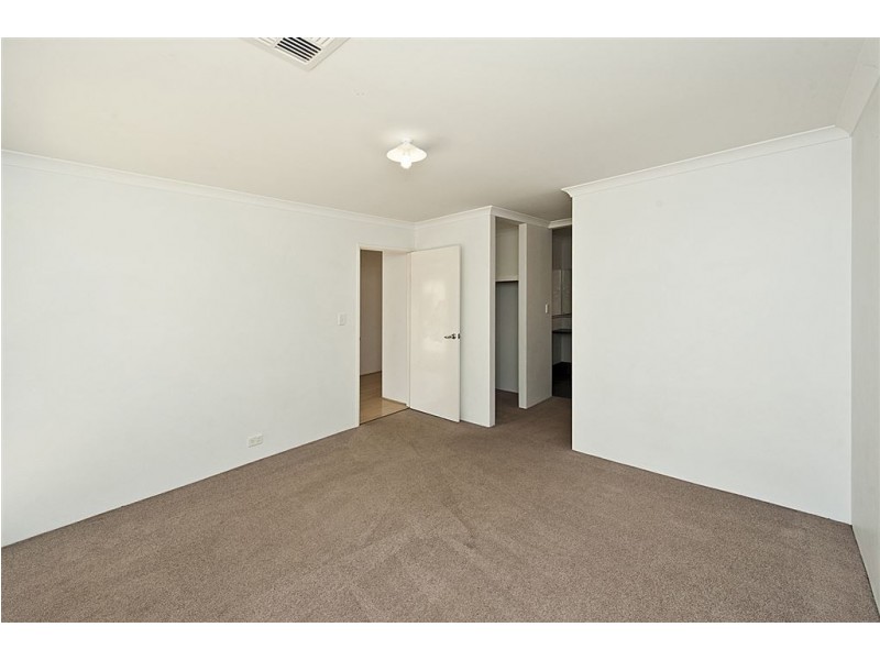 11b Wood Ave, Waroona WA 6215