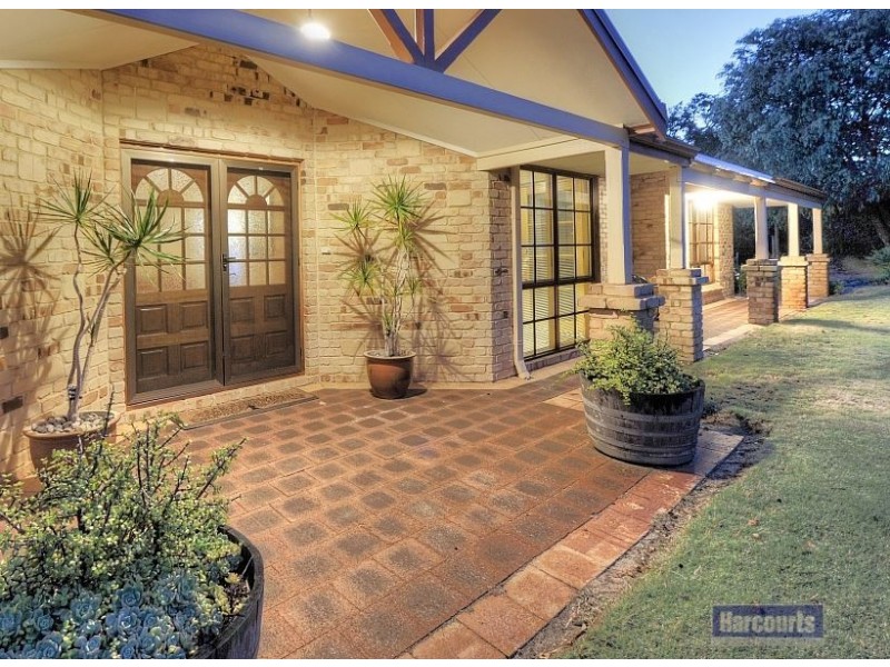 64 Nutbush Avenue, Falcon WA 6210