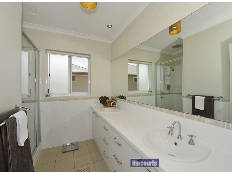 33 Len Howard Drive, Erskine WA 6210