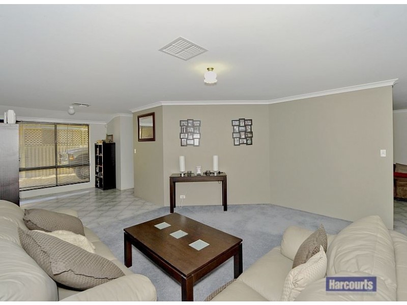 27 Crawford Street, Mandurah WA 6210
