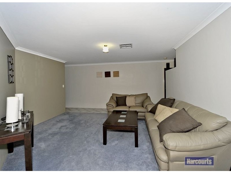 27 Crawford Street, Mandurah WA 6210