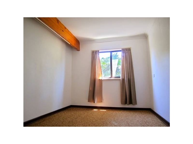 9 De Hamel Street, Waroona WA 6215