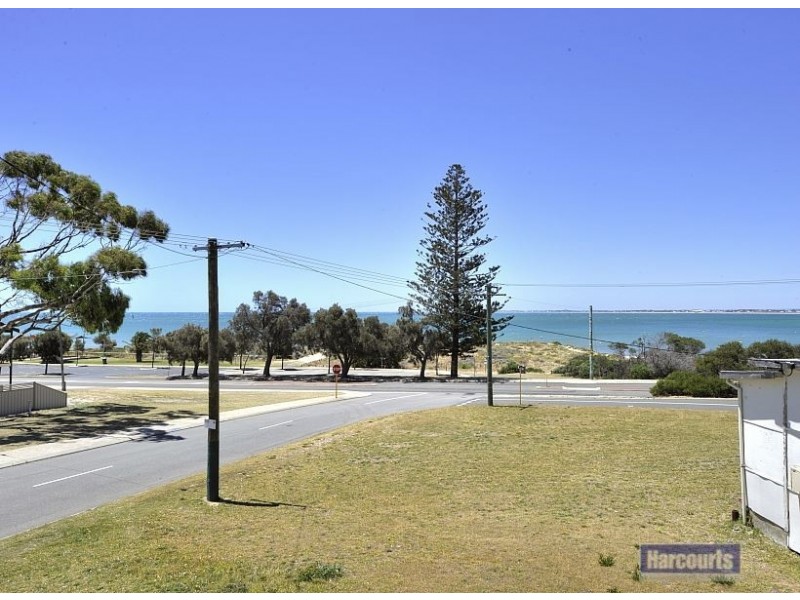 3 Janis Street, Halls Head WA 6210