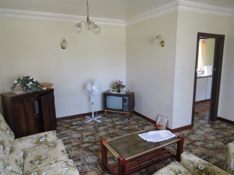 14 First Avenue, Mandurah WA 6210