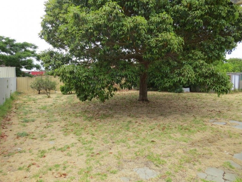 14 First Avenue, Mandurah WA 6210