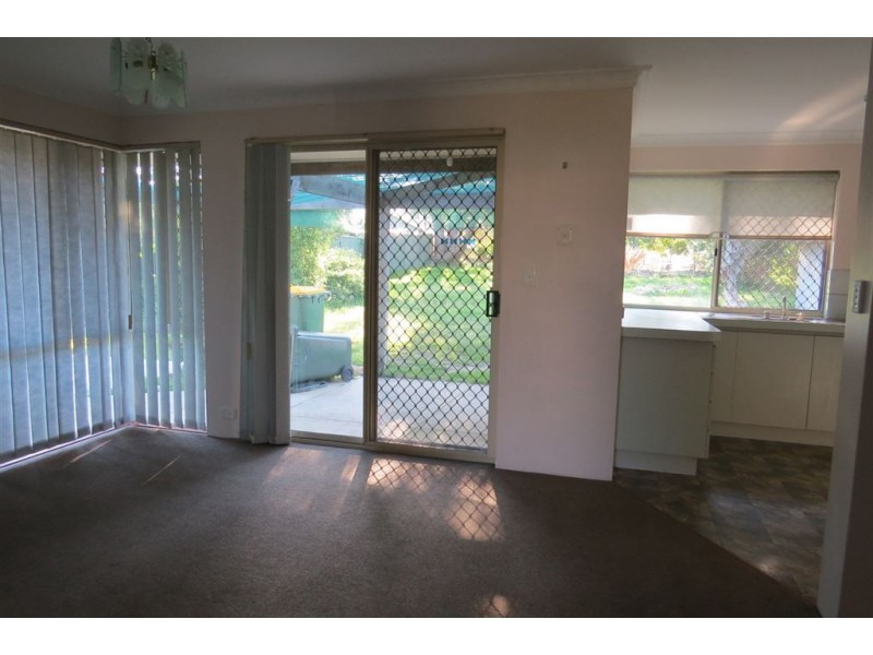 6 Wannyne Street, Mandurah WA 6210