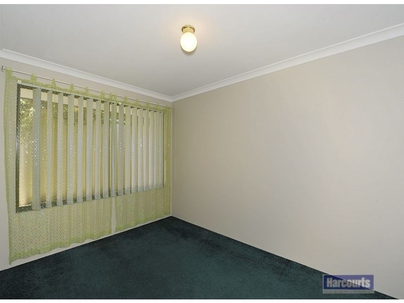 57 Floribunda Avenue, Halls Head WA 6210