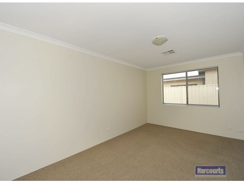 63 Midsummer Circle, Pinjarra WA 6208