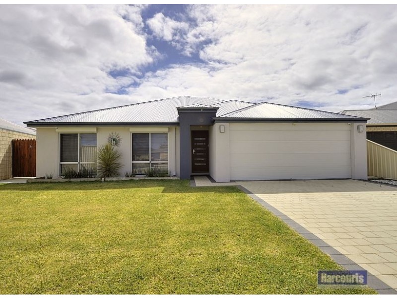 3 Jileroo Brace, Lakelands WA 6180