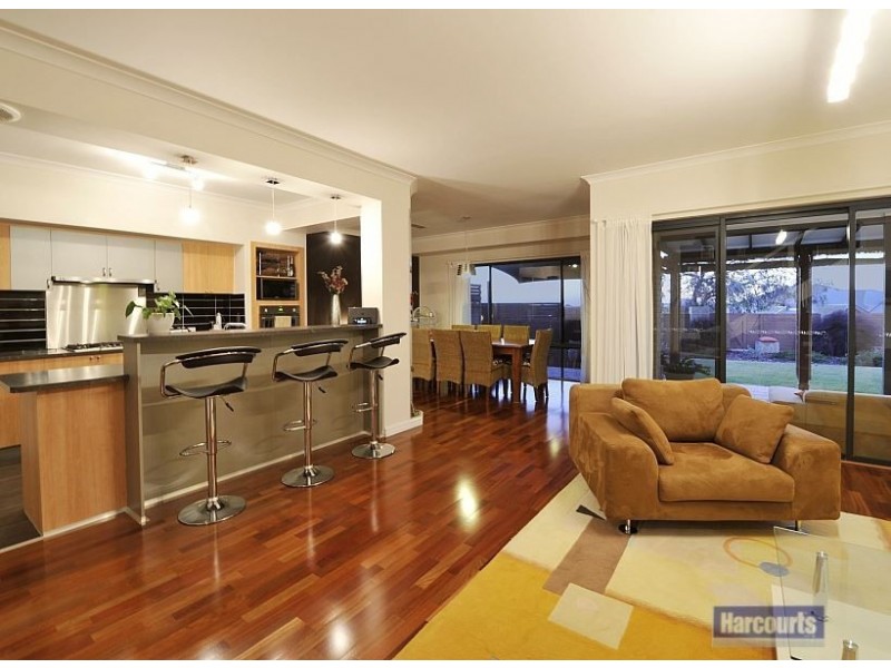 4 Mingenew Court, Dawesville WA 6211