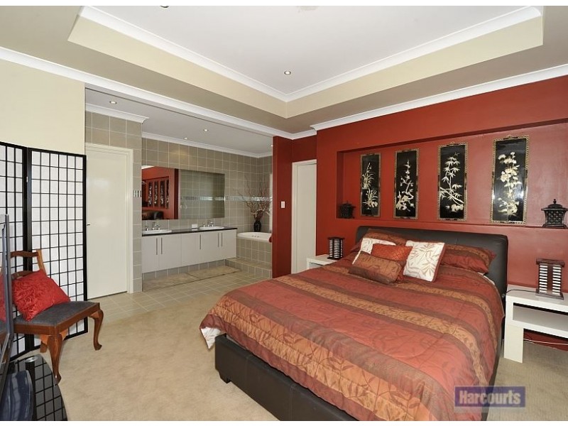 5 Frederick Way, Wannanup WA 6210