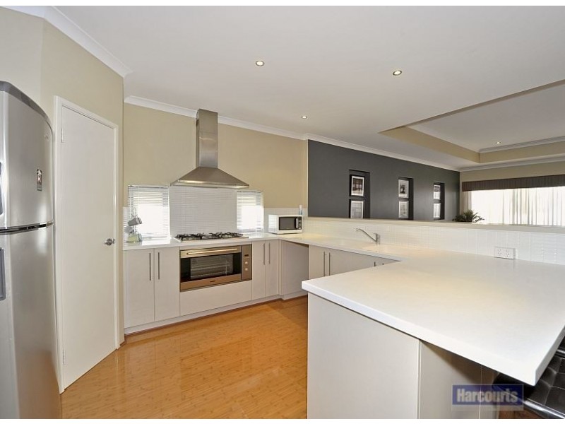 5 Frederick Way, Wannanup WA 6210