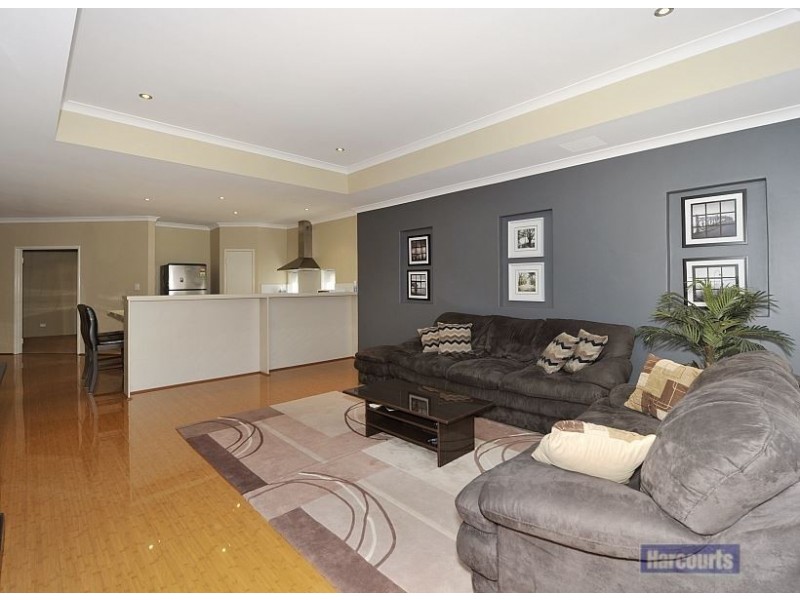 5 Frederick Way, Wannanup WA 6210